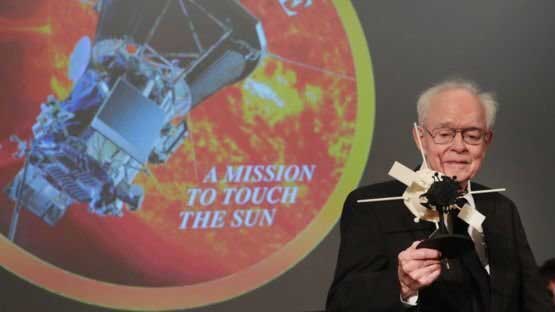 کاوشگر پارکر به نام خورشیدشناس شهیر، یوجین پارکر نام‌گذاری شده