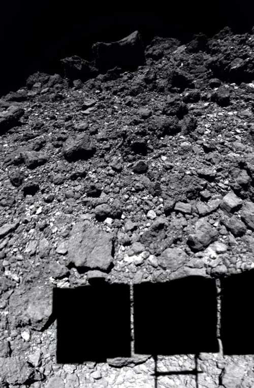 جزئیات سطح سیارک ریوگو